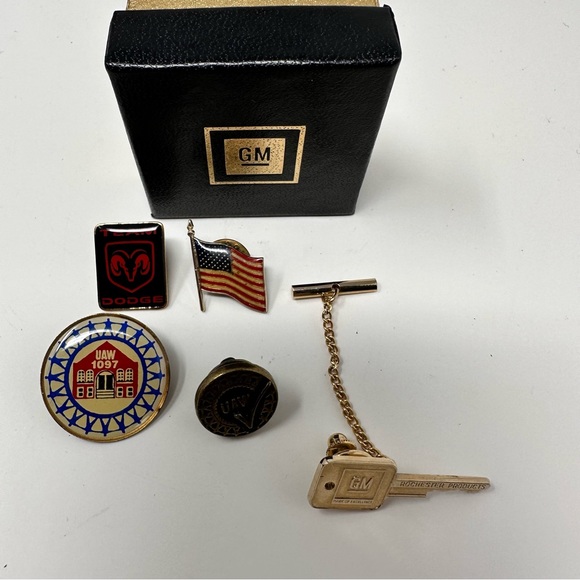 Vintage Other - Vintage GM General Motors Tie Tac, American Flag, Team Dodge and UAW Pins